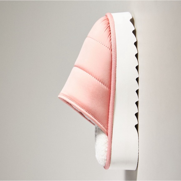 Maeve Puffy Platform Pink Slippers NWT/NIB - Picture 2 of 7